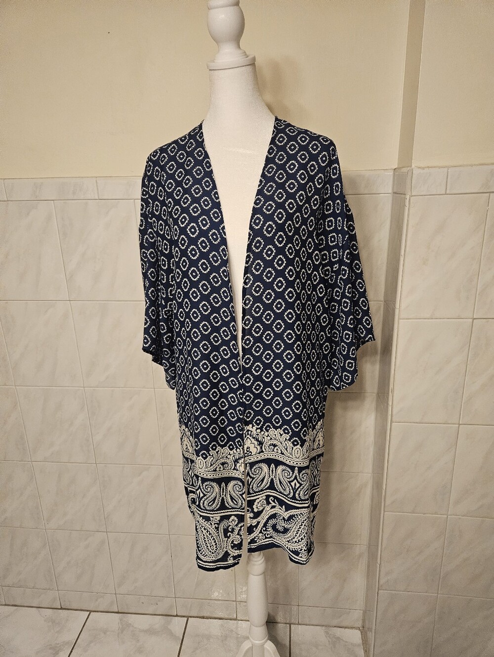ACTIVE USA KIMONO